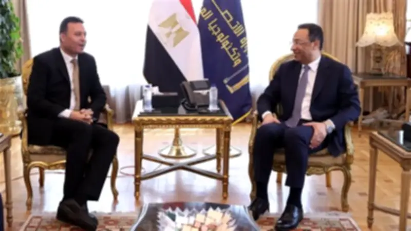 وزير الاتصالات ورئيس الإحصاء يبحثان التعاون في تعداد 2027