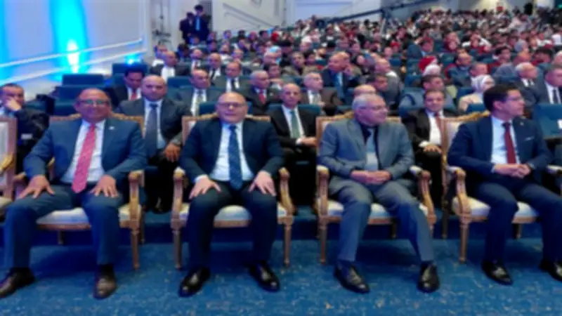 جامعة سوهاج تدرب 2070 طالبا ضمن مبادرة كن مستعدا لتأهيلهم لسوق العمل