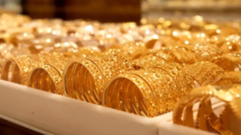 أسعار الذهب اليوم الجمعة.. عيار 21 يتجاوز 7 آلاف جنيه