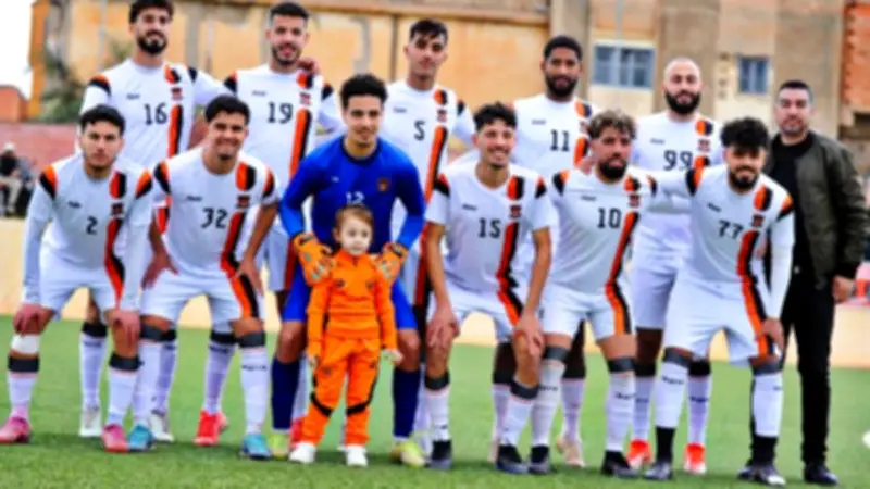 صراع عنيف في الجولة 22 بالدوري المغربي: قمة الرجاء ونهضة بركان
