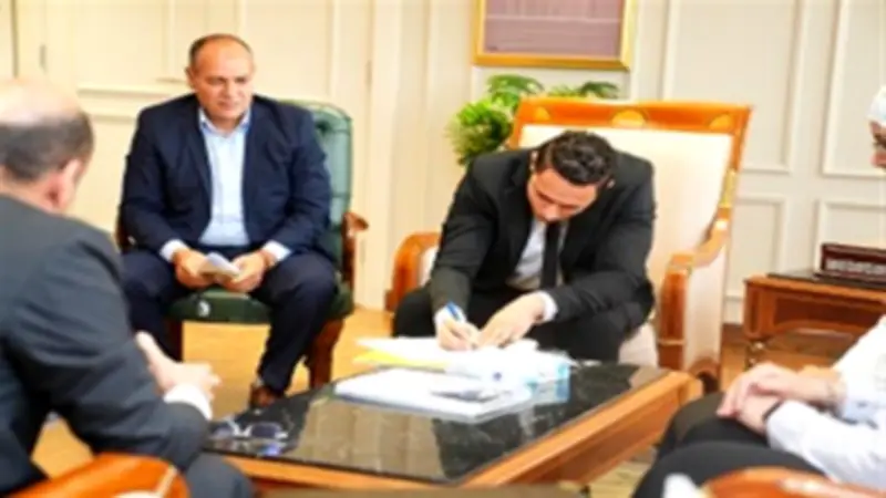 وزير العمل يوفر فرصة عمل لبطلة من ذوي الهمم خلال 24 ساعة