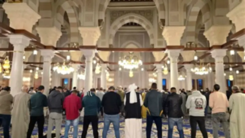 مواقيت الصلاة اليوم الإثنين 25 مايو 2026 في القاهرة والمحافظات