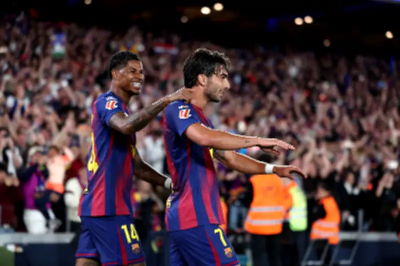 برشلونة يتوج بالليجا للمرة 29 بفوزه على ريال مدريد في الكلاسيكو