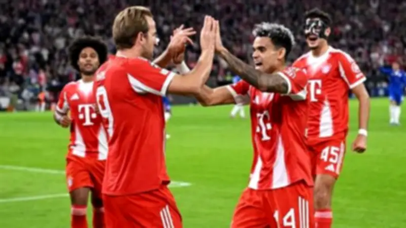 بايرن ميونخ يتقدم على كولن 3-1 في الشوط الأول بالدوري الألماني