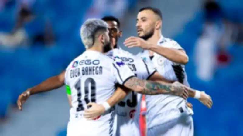 الشباب يهزم اتحاد جدة 3-2 ويؤجل حسم التأهل الآسيوي
