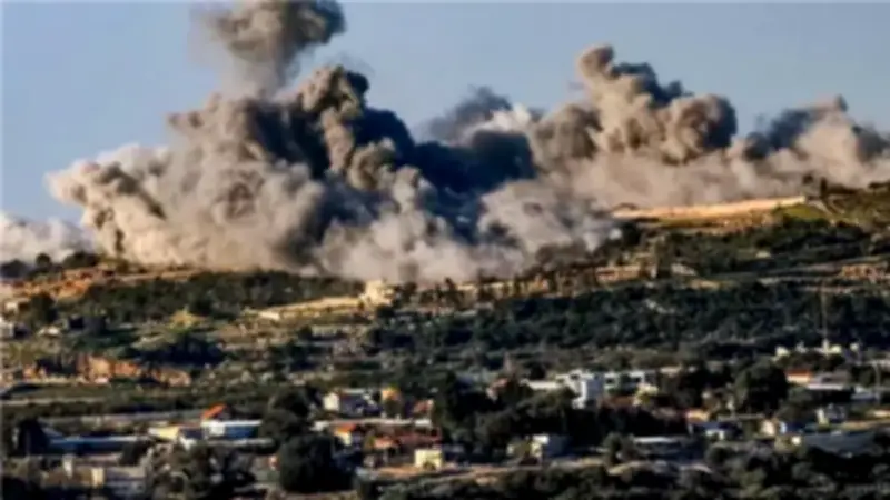 استشهاد 3 عمال بينهم مصري في غارة إسرائيلية على جنوب لبنان