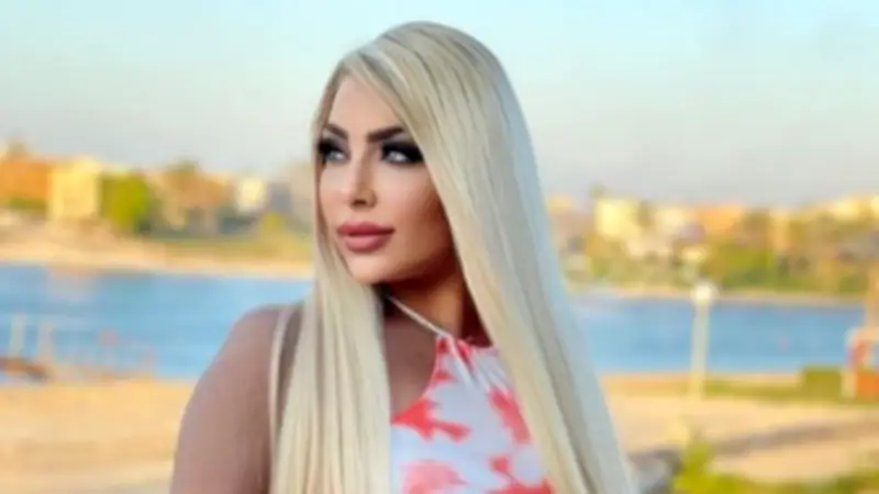 تأجيل محاكمة سارة خليفة بتهمة هتك عرض سائقها إلى 3 يونيو