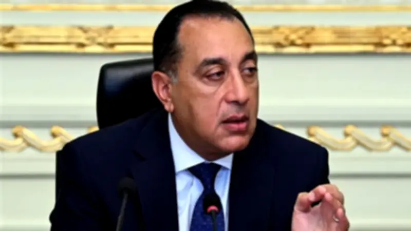3 قرارات لرئيس الوزراء بالاستيلاء على أراض وعقارات بالجيزة