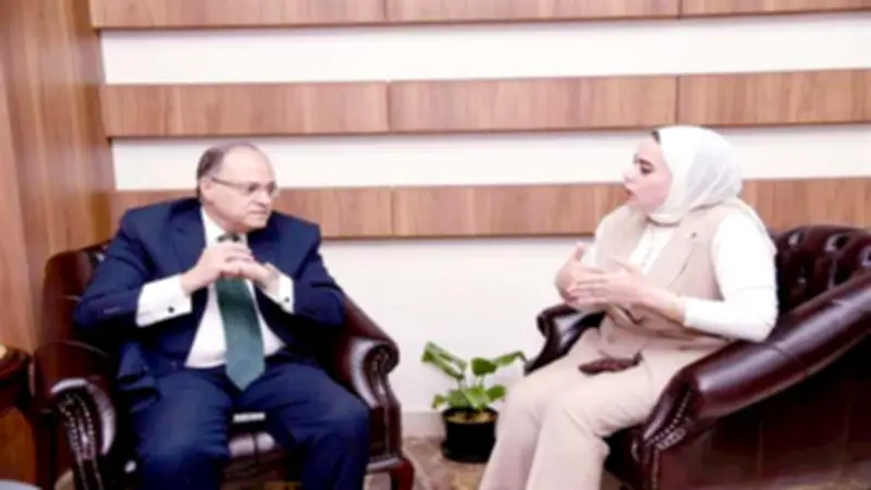 رئيس هيئة الدواء: نستهدف مضاعفة الصادرات لـ3 مليارات دولار ودراسات دقيقة لتسعير الأدوية
