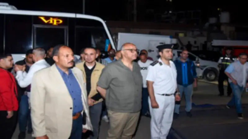تشميع محل جزارة وغلق 3 كافتيريات بالإسكندرية في حملة مفاجئة