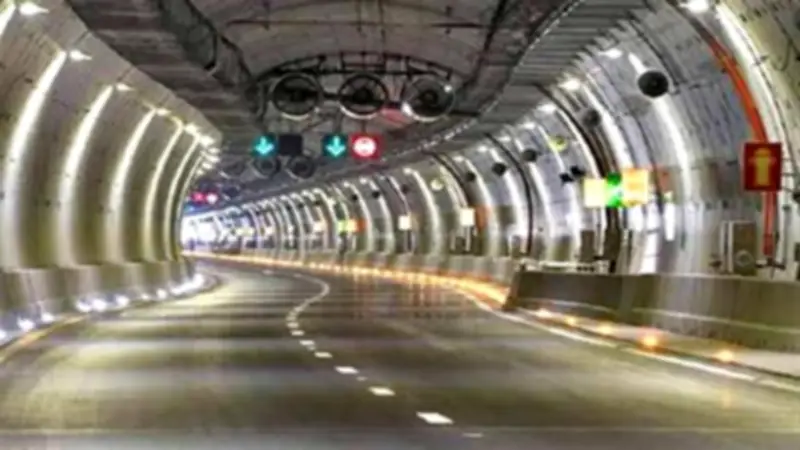 أنفاق القناة.. ملحمة مصرية بأيادي 3 آلاف عامل ومهندس أبهرت العالم
