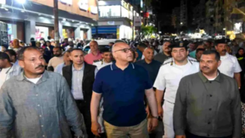 محافظ الإسكندرية يقرر نقل باعة الجلاء إلى سوق 30 لتقنين أوضاعهم