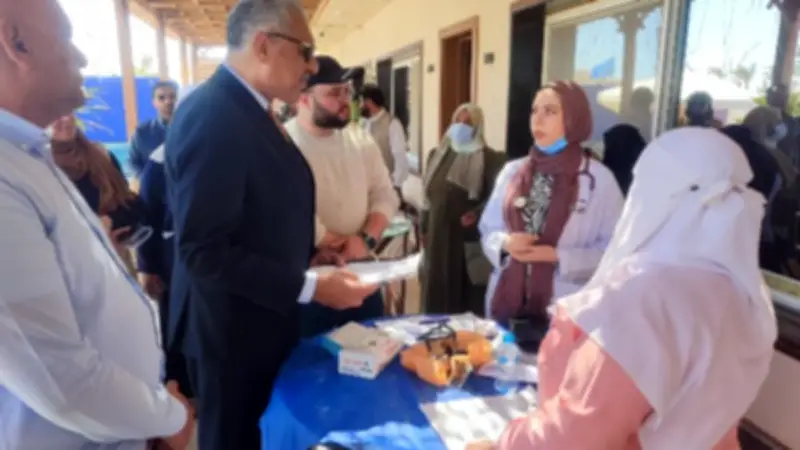 قافلة مطروح الخير بسيدي حنيش تقدم خدمات متكاملة لـ300 طالب و200 مواطن