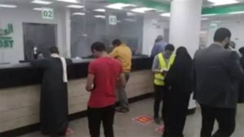 صرف 355 مليون جنيه منحة عيد العمال لـ236 ألف عامل عبر البريد