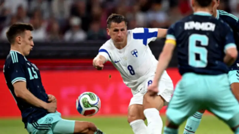 ألمانيا تحذر منافسيها في المونديال باكتساح فنلندا 4-0