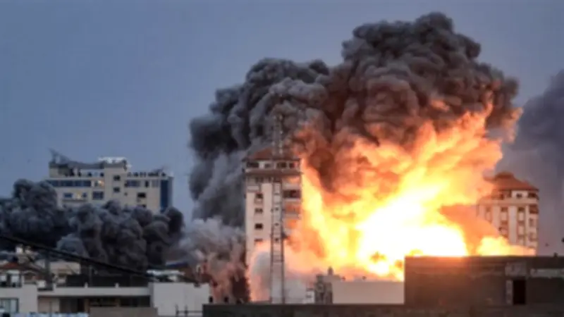شهيدة و4 جرحى في غارة إسرائيلية على بلدة عين بعال جنوب لبنان
