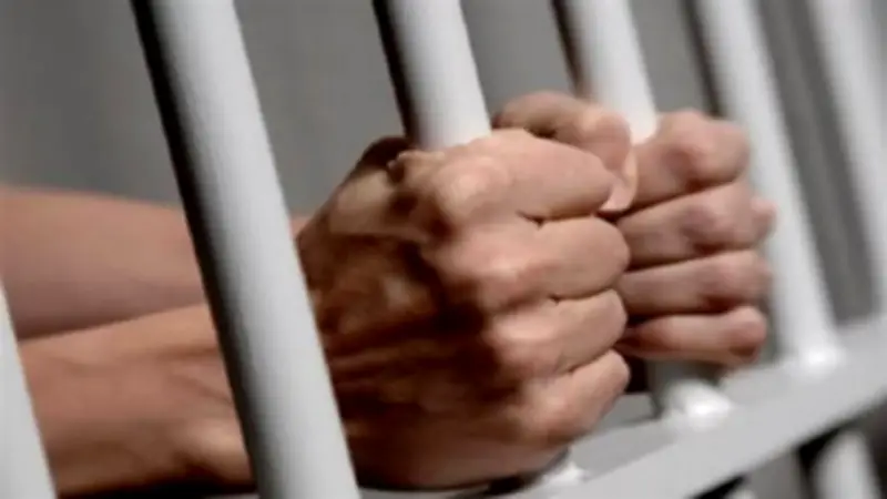 حبس صانع محتوى شهير 4 أيام بتهمة نشر فيديوهات خادشة للحياء بكفر الشيخ