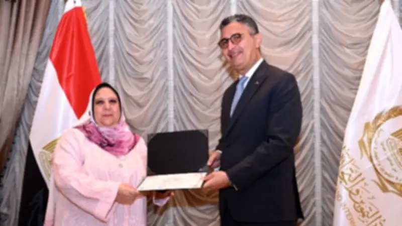 تكريم 5 مراكز متميزة لخدمة المواطنين بوزارة التموين في جائزة التميز الحكومي