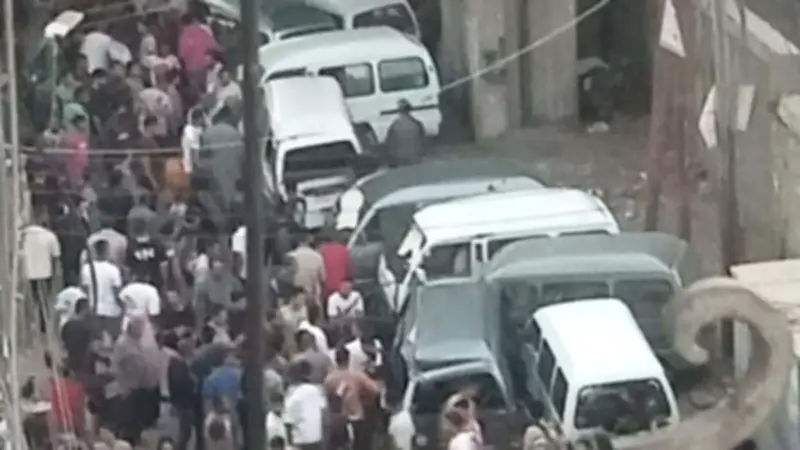 إصابة 5 أشخاص في حادث تصادم تريلا بسيارتين على كوبري بنها