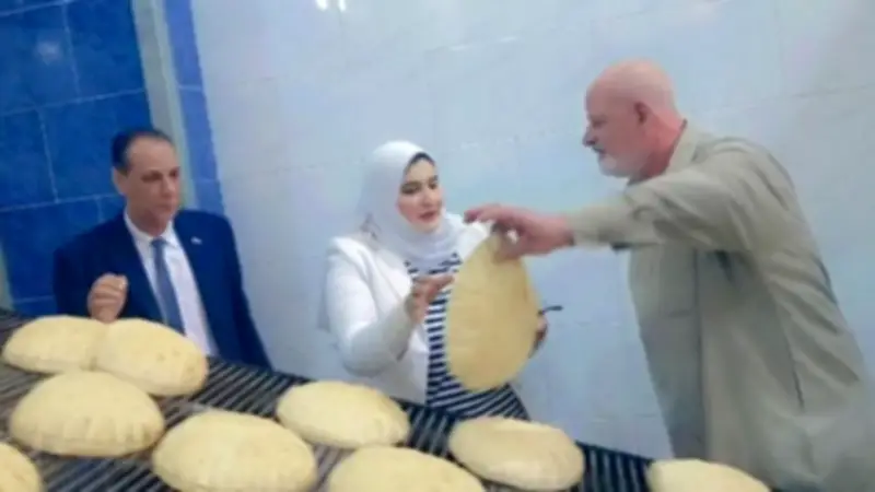 غلق مخبز بدمياط لإنتاج خبز ناقص الوزن وضبط 58 مخالفة تموينية