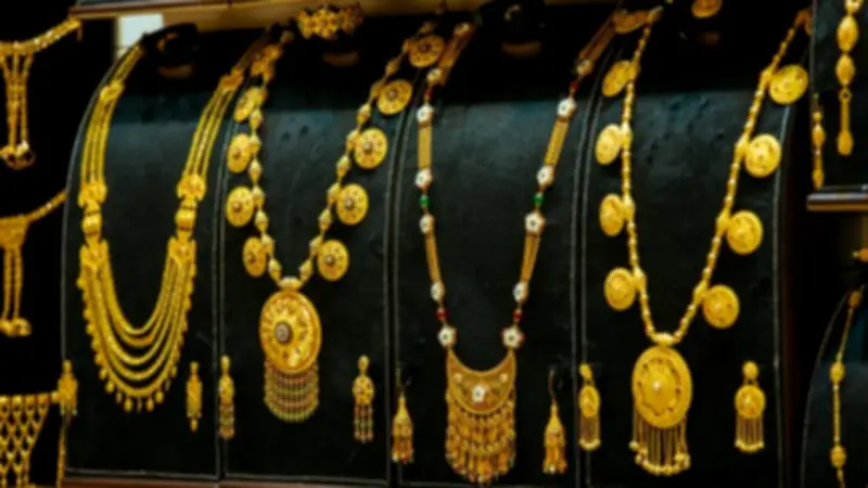 أسعار الذهب في مصر اليوم الأربعاء 6 مايو 2026 وعيار 21 بـ6910 جنيها