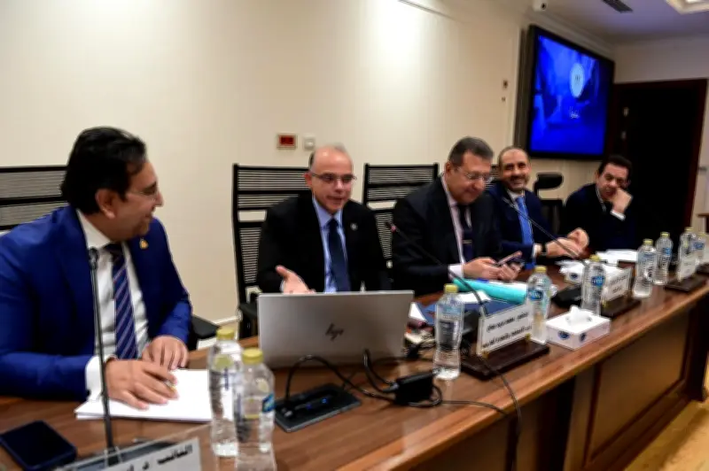 وزير الاستثمار: نستهدف الوصول بمعدلات النمو لـ 6% وزيادة معدلات الادخار الوطني