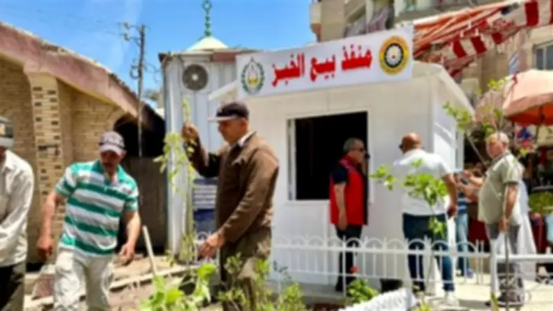 محافظ الدقهلية يفتتح 6 منافذ خبز مدعم جديدة ليصل الإجمالي لـ31 منفذا