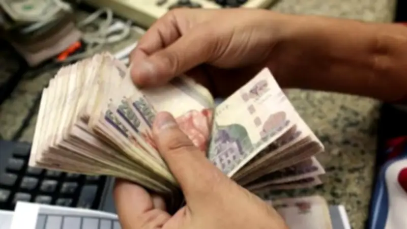 مفاجأة حكومية: 64 مليون مصري ينتظرون تحويل الدعم السلعي إلى نقدي