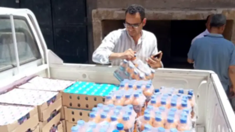 ضبط 64 كجم كبدة و576 علبة زبادي غير صالحة في حملة تموينية بأسيوط
