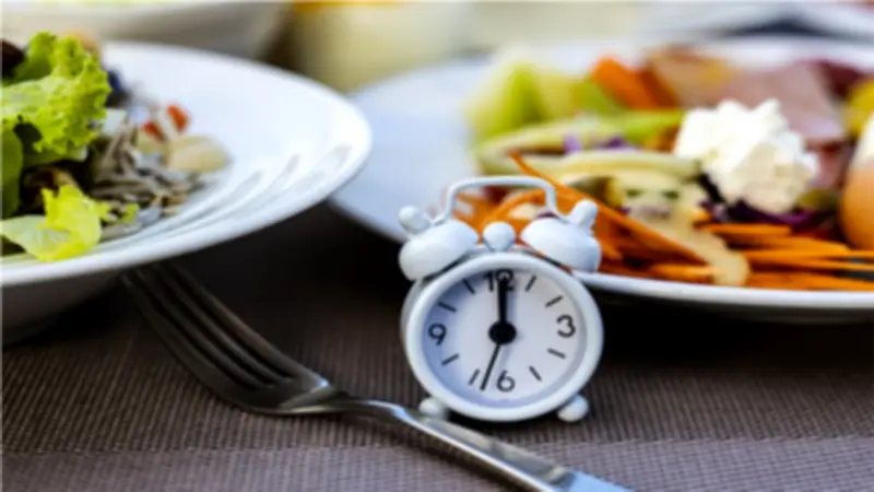 سر الـ72 ساعة.. كيف يعيد الصيام الطويل برمجة أعضاء جسمك؟