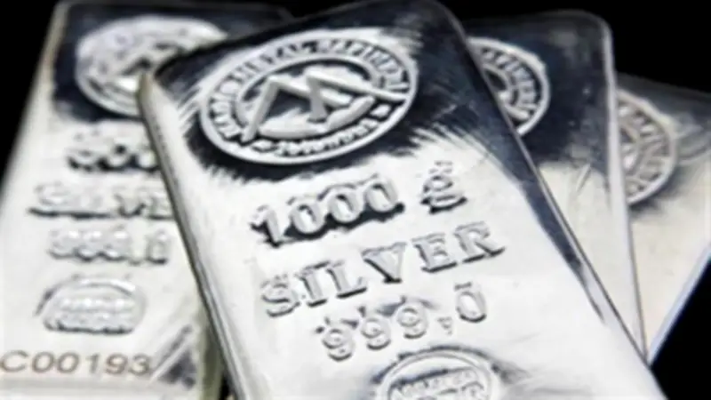 سعر الفضة يتجاوز 79 دولارًا للأونصة عالميًا اليوم 7-5-2026