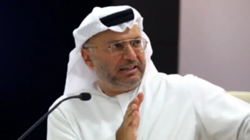 قرقاش: لا يمكن الوثوق بإيران في ترتيبات مضيق هرمز