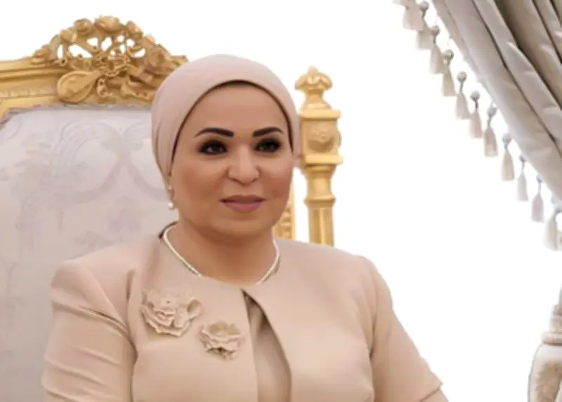 السيدة انتصار السيسي: نُثمن عطاء عمال مصر ودورهم في مسيرة التنمية