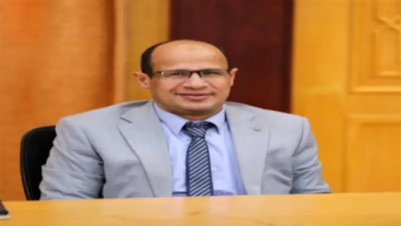 مستشفى جامعة الأزهر بأسيوط ينقذ شاباً من تشوهات شديدة بالعمود الفقري