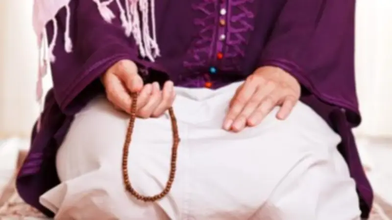 كم مرة يجب الصلاة على النبي يوميا؟ علي جمعة يوضح