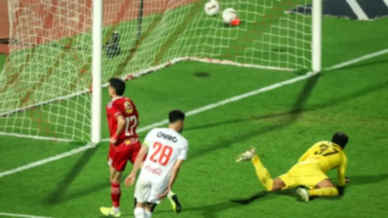 حسابات معقدة تحسم لقب الدوري.. كيف يتوج الأهلي بطلاً بعد الفوز على الزمالك؟