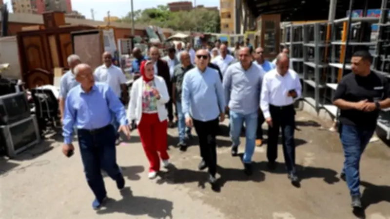 محافظ القاهرة يوجه بتشكيل مجلس أمناء لسوق التونسي الحضاري
