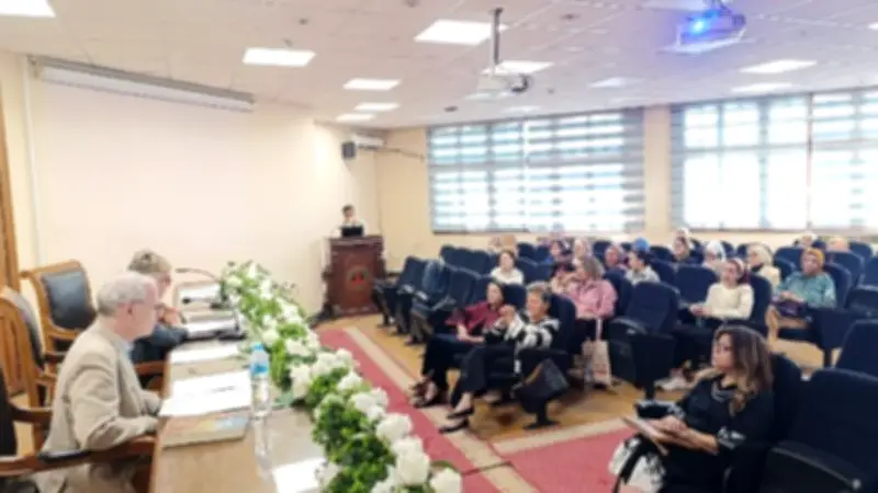 ملتقى علمي بقسم اللغة الفرنسية بآداب عين شمس يناقش الرحالة والمقيمين الفرنسيين في مصر