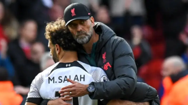 كلوب يوجه رسالة تقدير لمحمد صلاح قبل مغادرة ليفربول