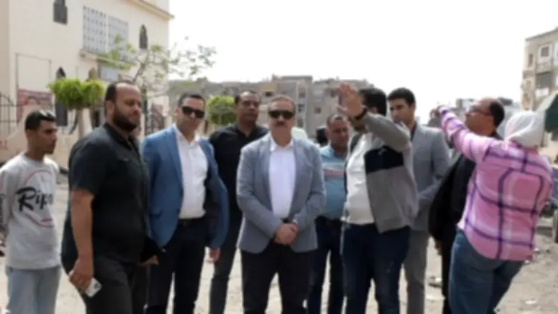 محافظ بورسعيد يتفقد أعمال تطوير شارع الجهاد بالمناخ ويوجه بتكثيف الجهود