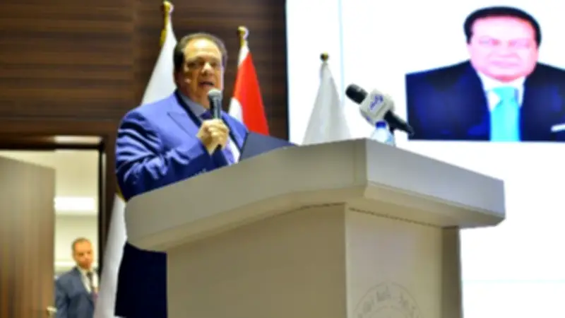 أبو العينين: التحكيم الدولي ركيزة لجذب استثمارات الطاقة ومصر تسعى لتكون مركزًا إقليميًا لتسوية المنازعات