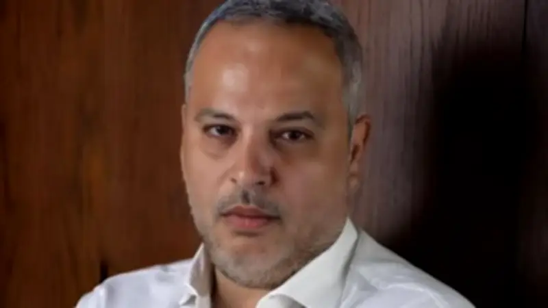 تامر عبدالمنعم يحترم قرار نقابة الإعلاميين بمنع ظهوره