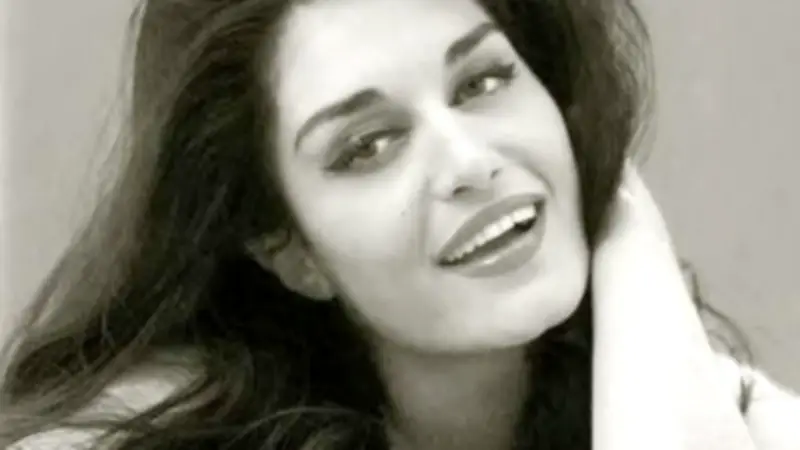 فيلم نادر جمع داليدا وسامية جمال في بطولة سينمائية