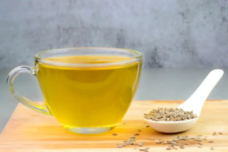 كوب واحد صباحاً: كيف يغير ماء الكمون جسمك؟