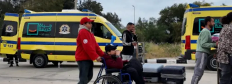 معبر رفح يستقبل دفعة جديدة من الفلسطينيين العائدين إلى غزة