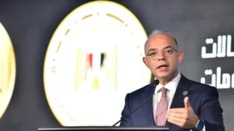 وزير الاستثمار يدشن بوابة إلكترونية لدعم الصادرات المصرية في الأسواق العالمية