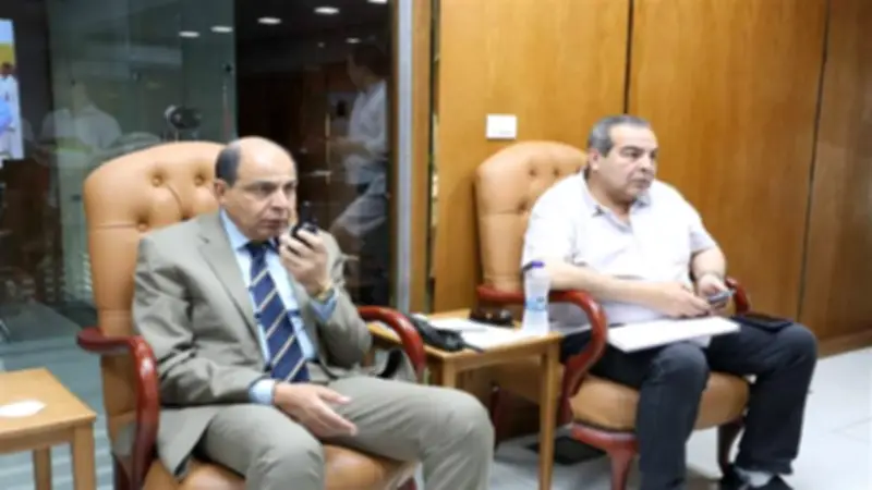 محافظ المنيا يوجه بإزالة التعديات وقطع الخدمات عن المباني المخالفة