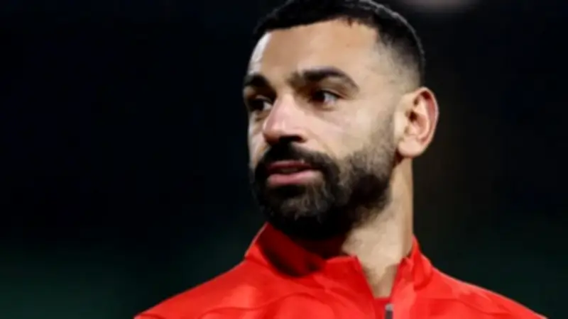 قمة نارية بين ليفربول ومانشستر يونايتد وكاريك يشيد بمحمد صلاح