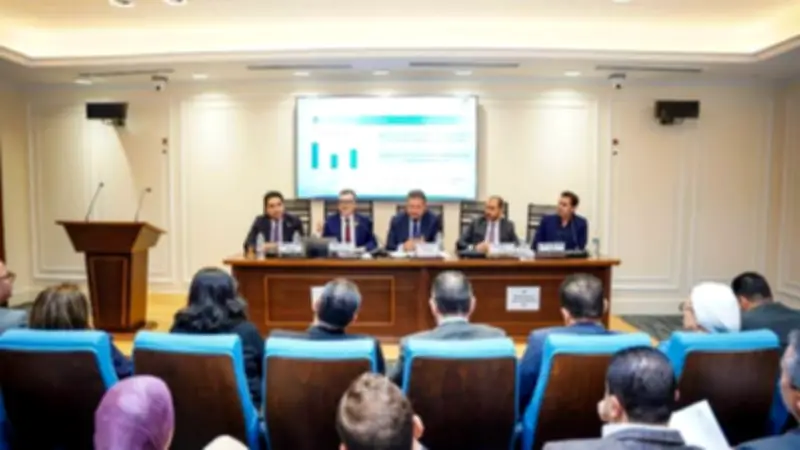 وزير التخطيط: ضوابط صارمة للاقتراض الخارجي واستراتيجية لخفض الدين العام