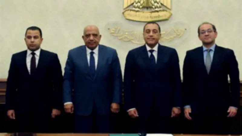 رئيس الوزراء يشهد توقيع بروتوكول تمويل مشروعات الطاقة المتجددة بقدرات ضخمة